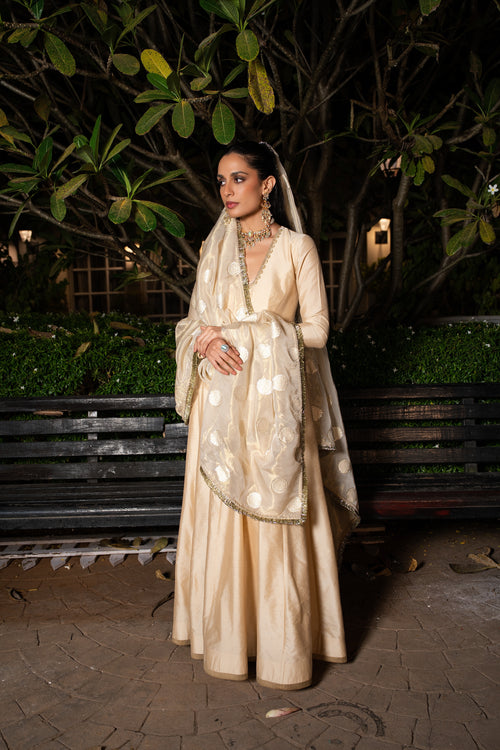 Coconut & gold silk anarkali set.