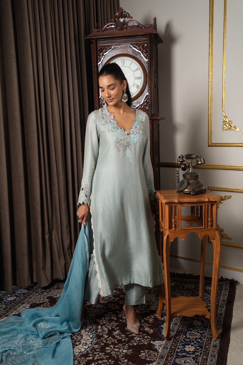 Sage blue & aqua blue contarst embriodered kurta set