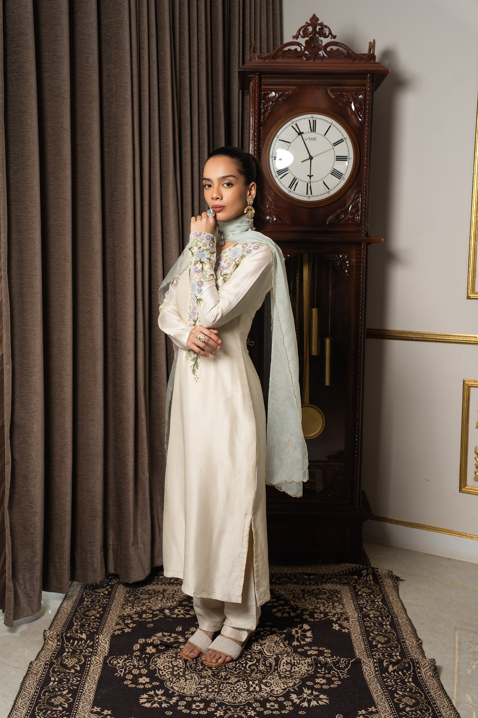 Sage Green embriodered tunic set
